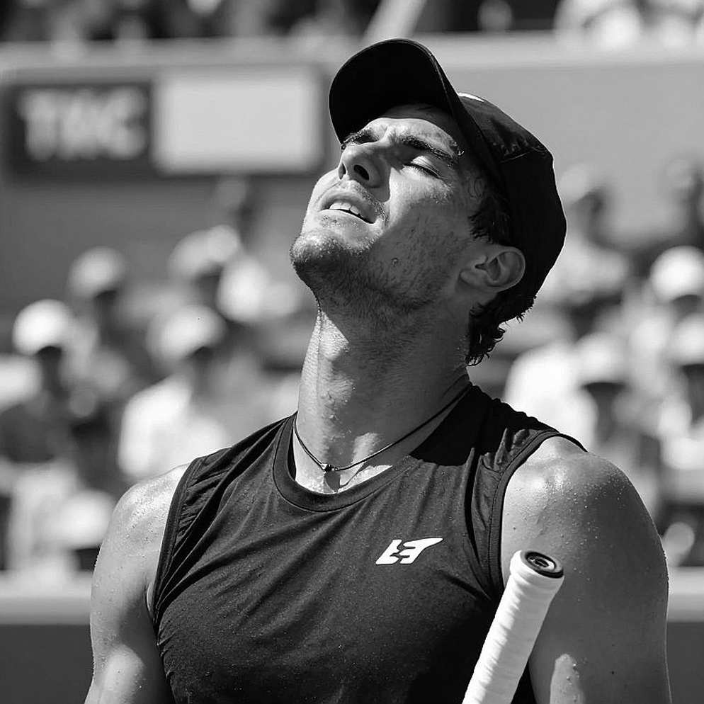 The Empty Tennis Data Sheet and the Confidence Trap in Sports Reporting The Empty Tennis Data Sheet and the Confidence Trap in Sports Reporting