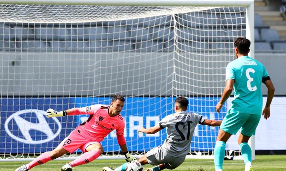 Coach Dinh Hong Vinh and the black shirt: Vietnam U23 beat the Philippines 2-0, but Uzbekistan is the real test Coach Dinh Hong Vinh and the black shirt: Vietnam U23 beat the Philippines 2-0, but Uzbekistan is the real test