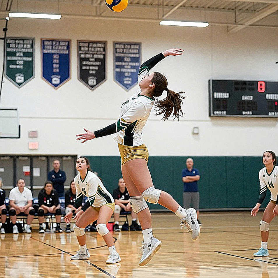 Nebraska quét Creighton 3-0: Kỷ lục 15.405 khán giả và bài học từ những chỉ số âm
