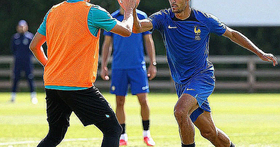 Carrick, Fernandes and the authority crisis at Old Trafford before a ball is kicked