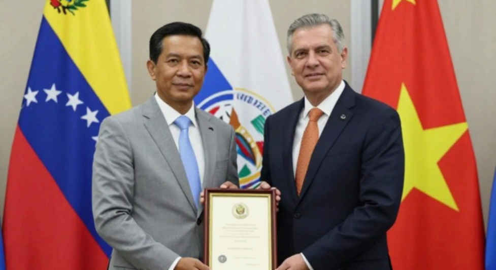Khoảnh khắc ba cô gái karate không nhìn tỷ số: Câu chuyện về niềm tin ở Asiad 2026 Khoảnh khắc ba cô gái karate không nhìn tỷ số: Câu chuyện về niềm tin ở Asiad 2026