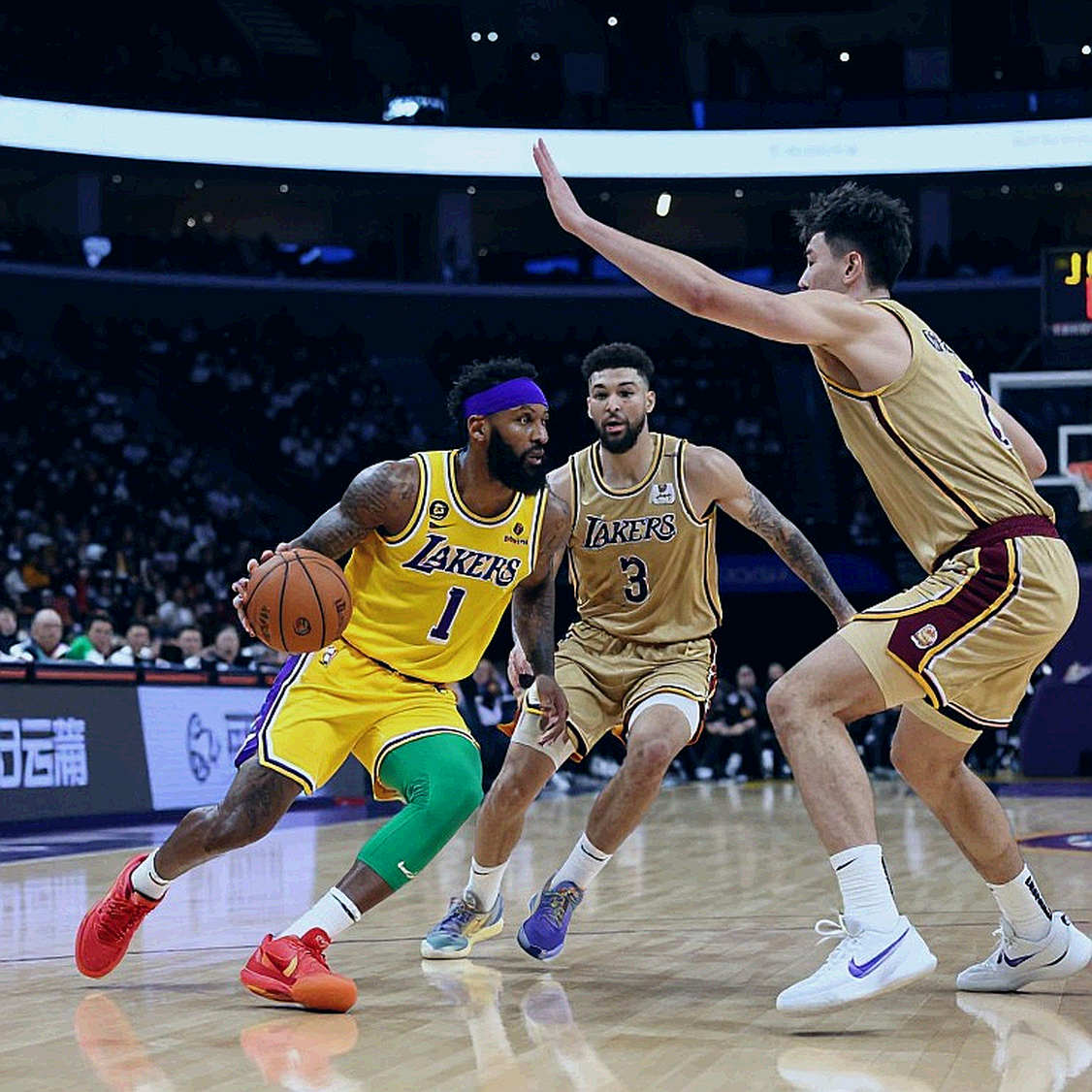 Lonzo Ball không giải nghệ: Khi thị trường chuyển nhượng đọc sai một video YouTube
