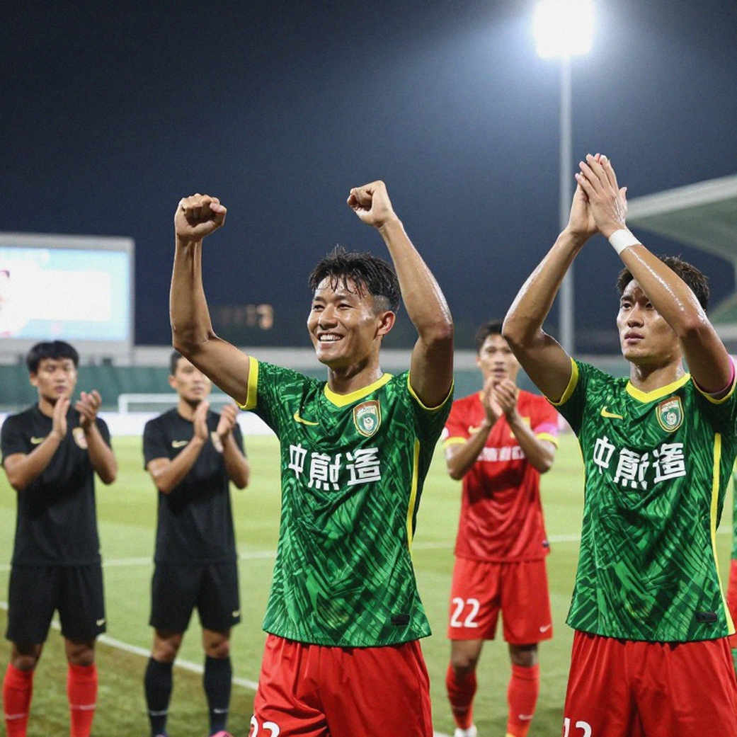 Khoảng lặng của thị trường chuyển nhượng V.League: Chuỗi đào tạo trẻ Việt Nam và một thị trường không công bố con số