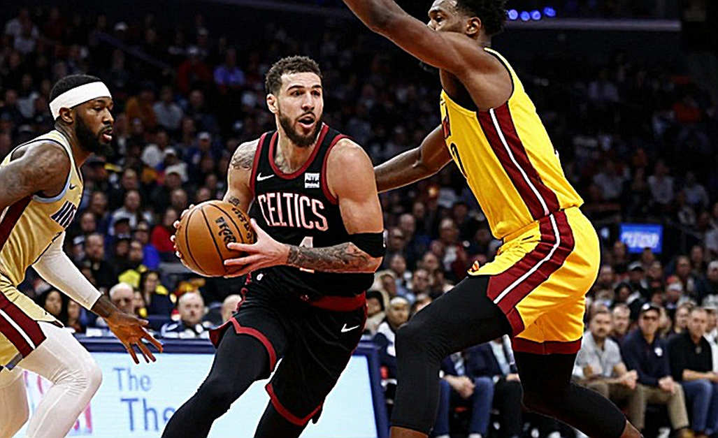 Khi bảng dữ liệu trống: kỷ luật khó nhất của một phòng điều hành NBA