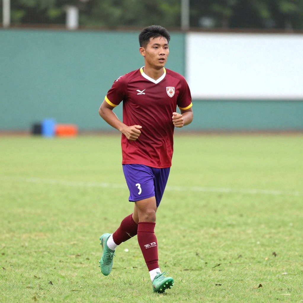 From Europe to Atlante: When the academy's halo walks ahead of the player's feet