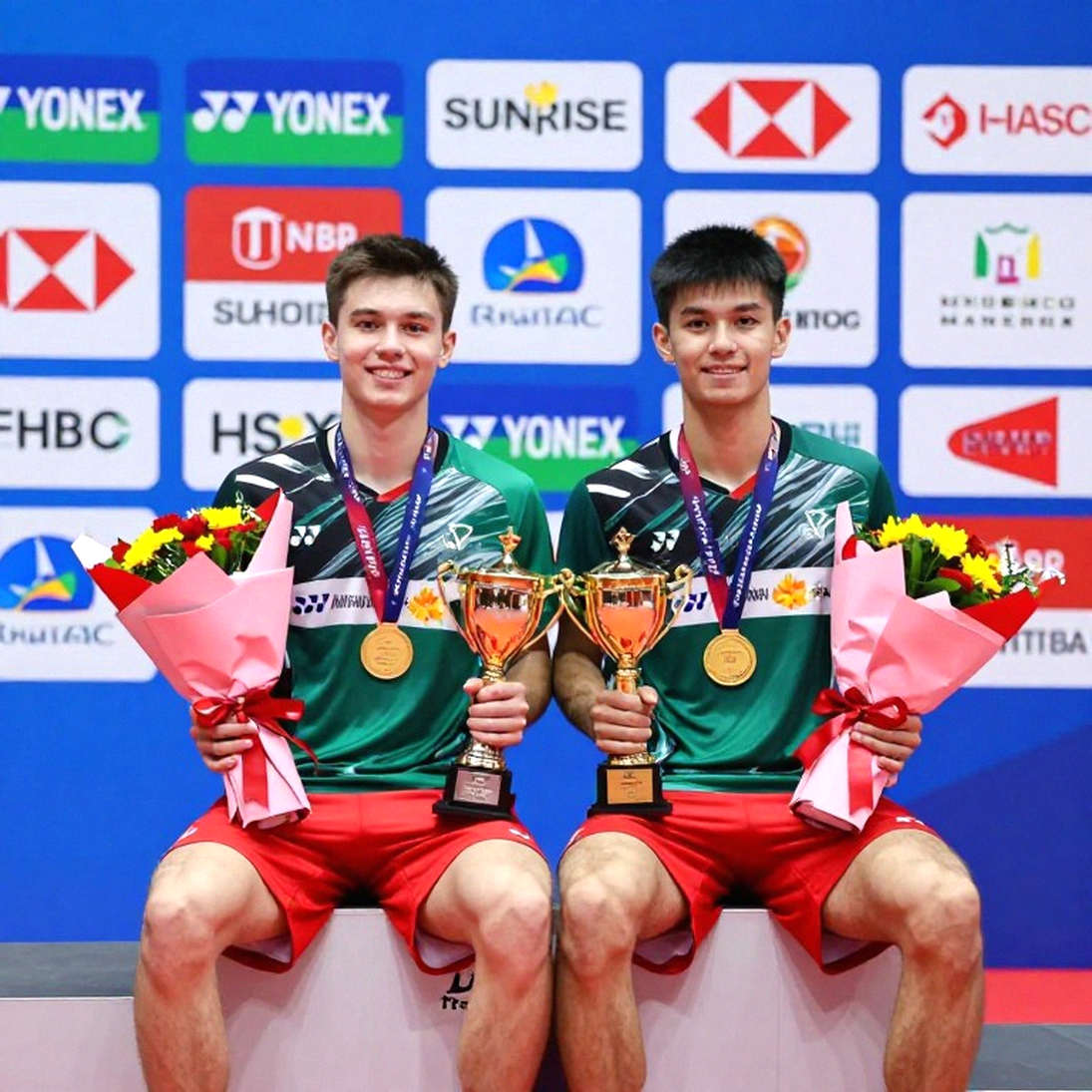 Sindhu ở Hàng Châu: Chân trụ rạn và bản đồ hạt giống đổi chiều Sindhu ở Hàng Châu: Chân trụ rạn và bản đồ hạt giống đổi chiều