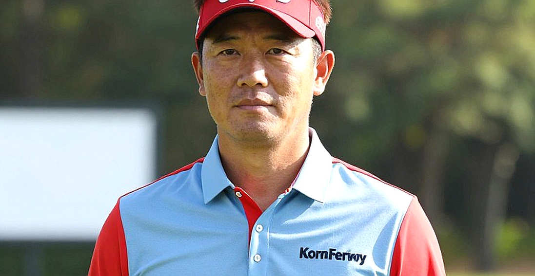 LIV, PGA Tour và cái cổng không ai bán: Định giá lại golf chuyên nghiệp bằng dòng tiền