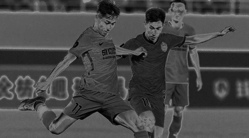 Derby thành Milan, một trò đùa lan truyền và bài học về độ tin cậy của tin tức bóng đá