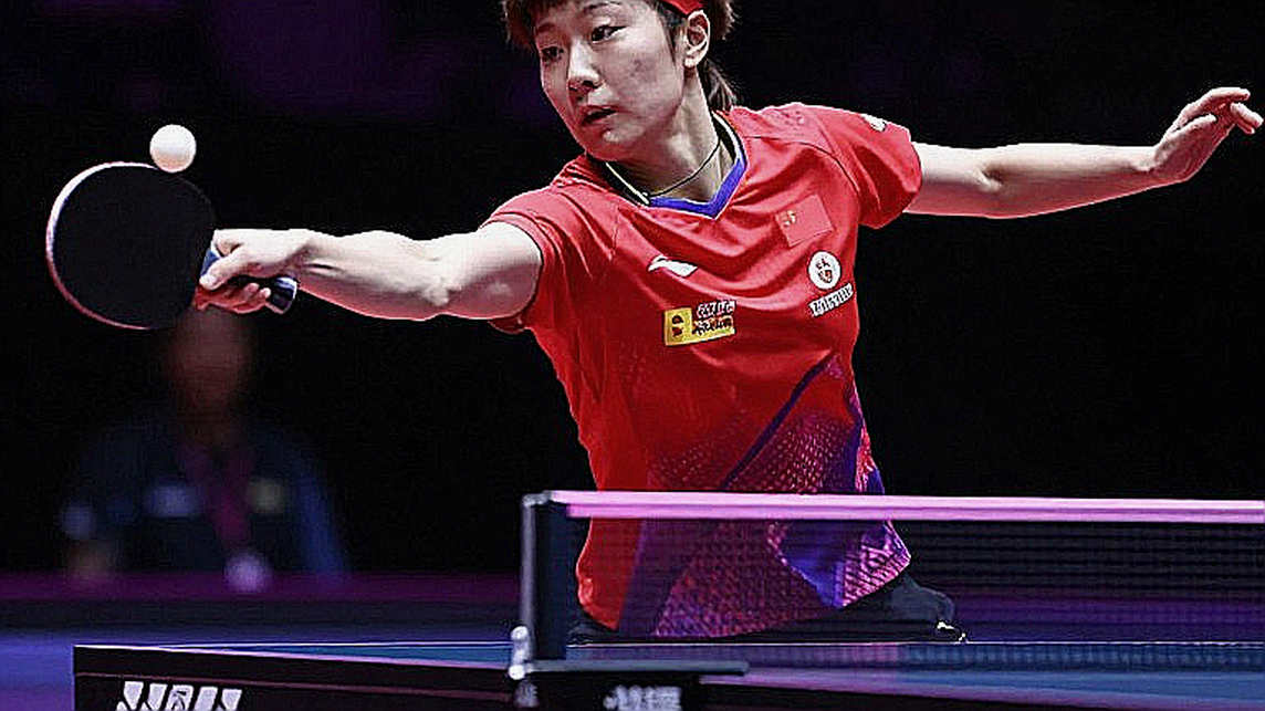 Rally 36 nhịp ở điểm 17-17: Hai quỹ đạo Ấn Độ và một bảng số không ai chịu đọc